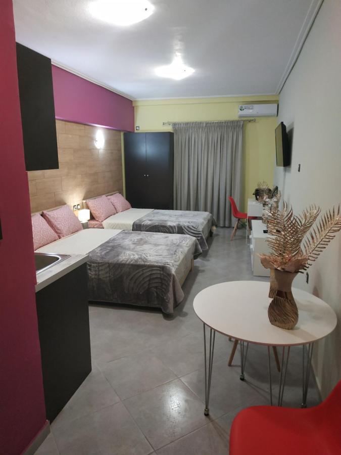 G M 1 Rooms Kentro In The Heart Of The City ลาริซา ภายนอก รูปภาพ